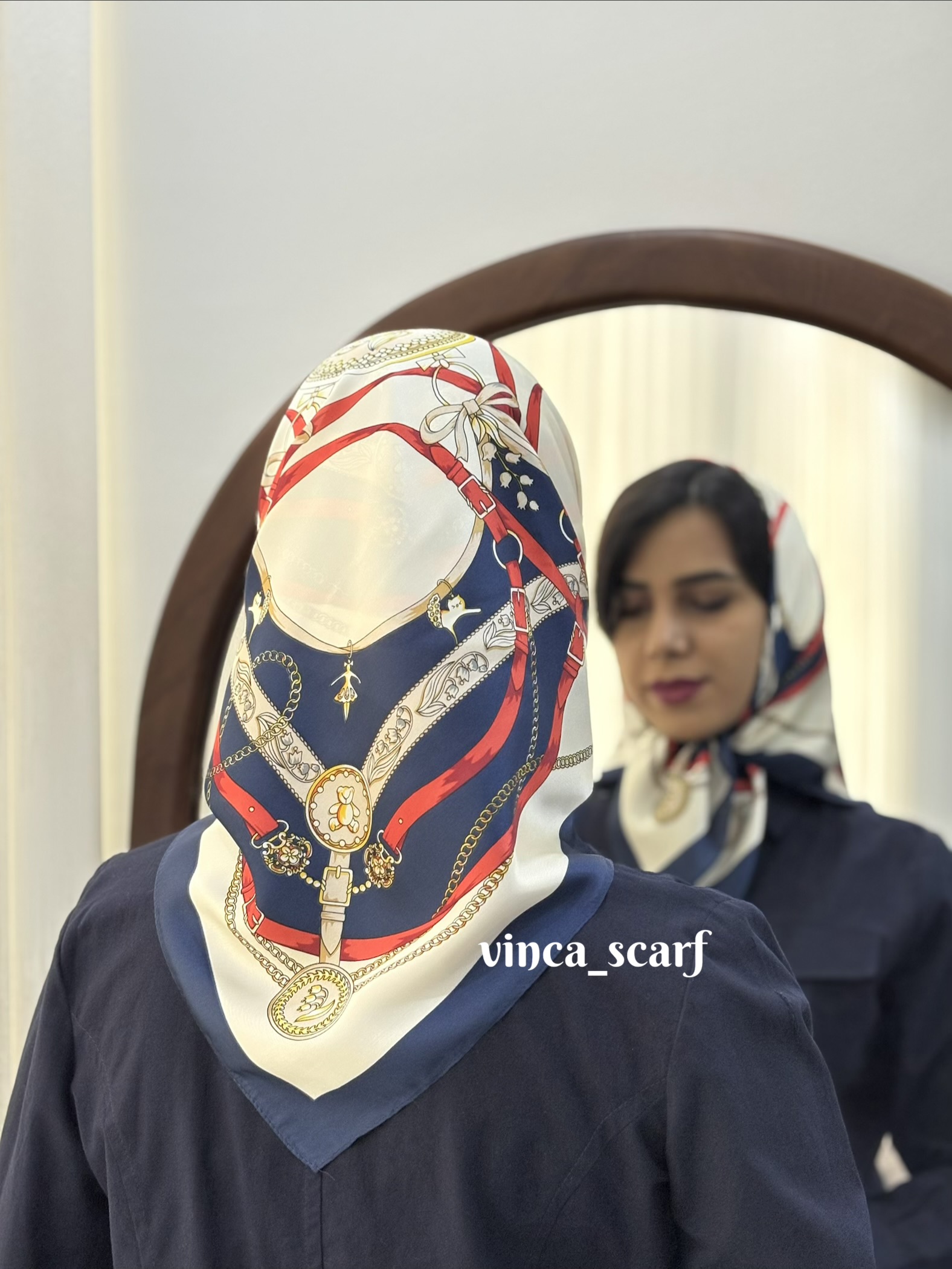 مینی اسکارف ابریشم سیلک طرح صدف