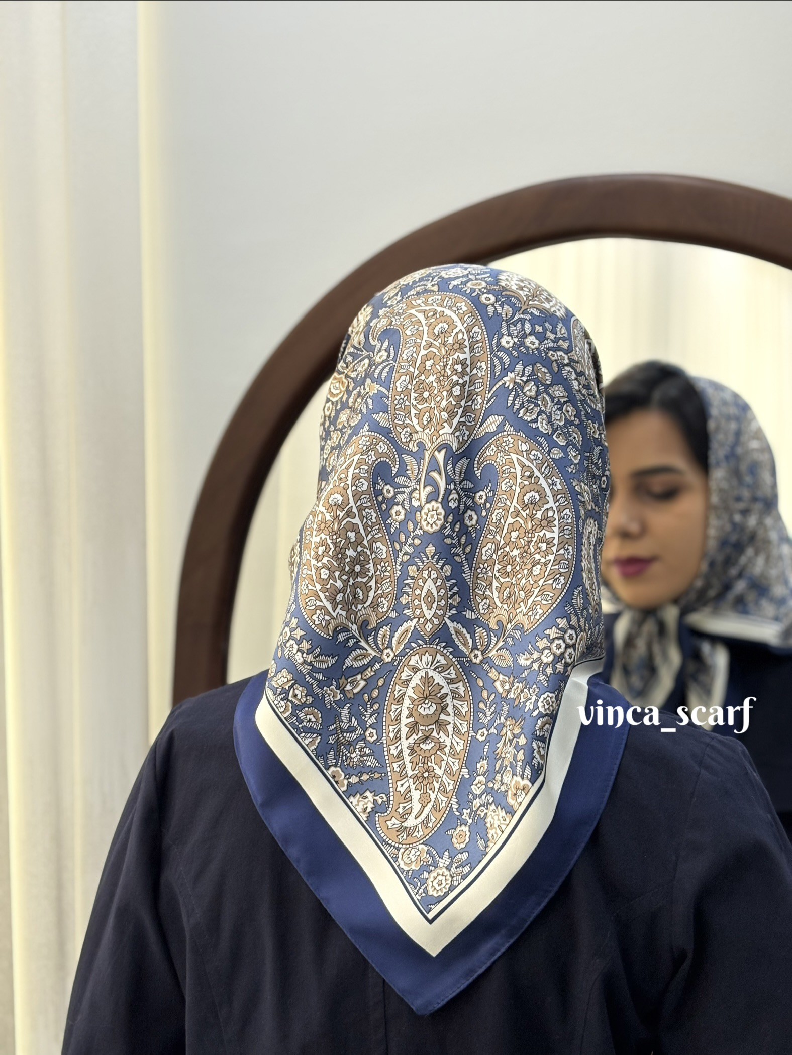 مینی اسکارف طرح ترمه آبی سرمه ای