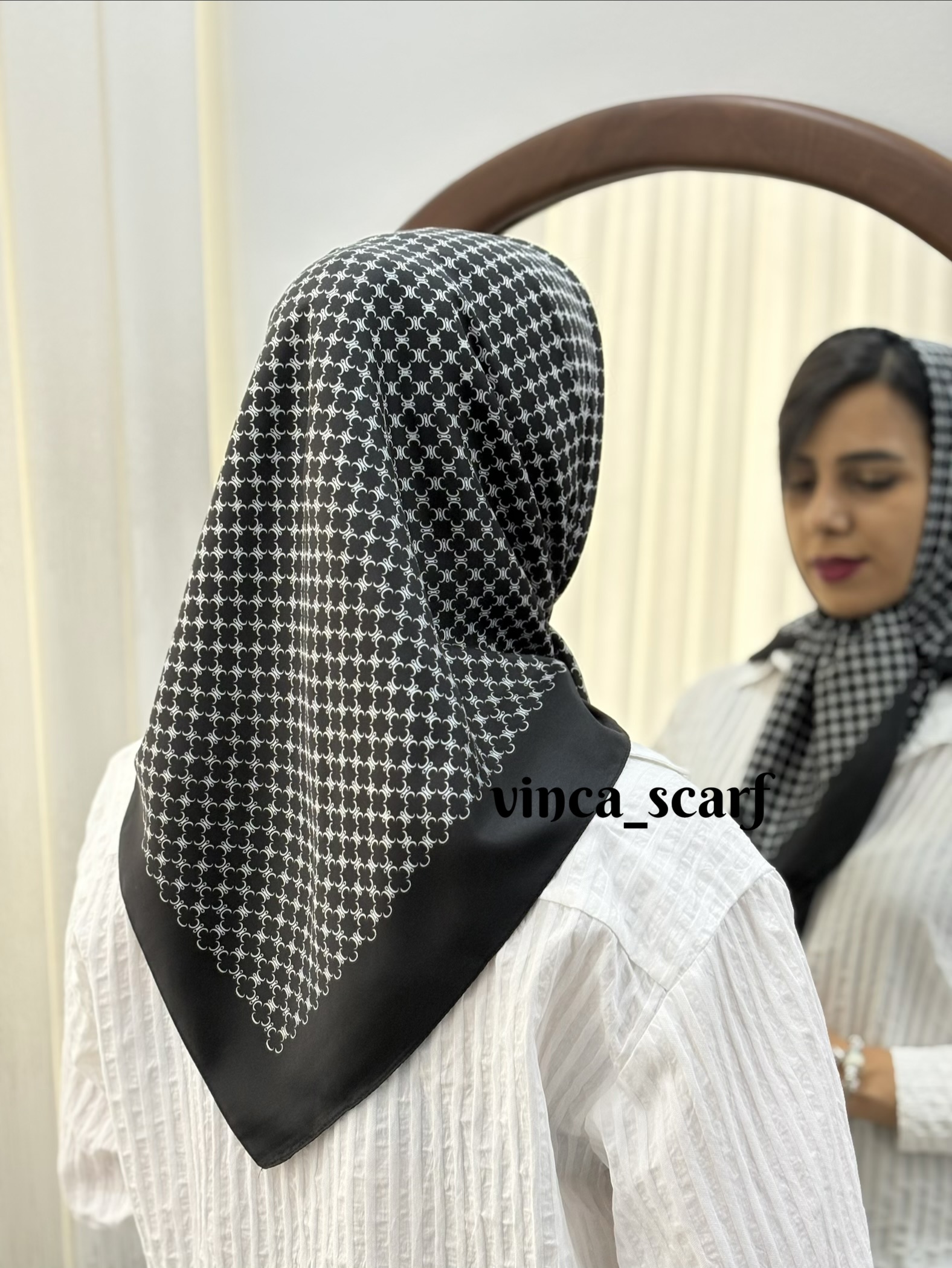 روسری قواره ۹۰ طرح کلاسیک مینیمال | ابریشم توییل وارداتی